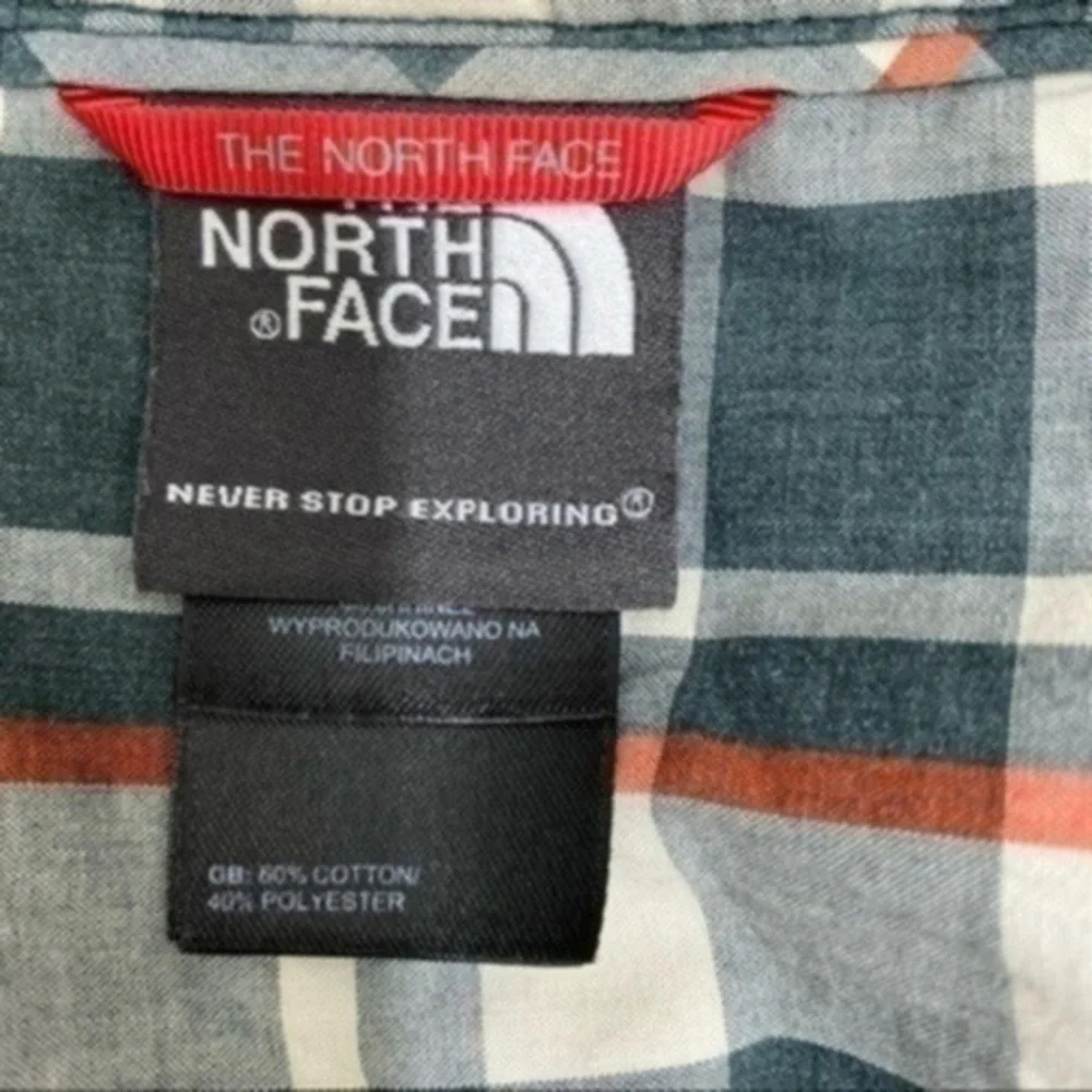 The North Face Mens Plaid Short Sleeve Size L
